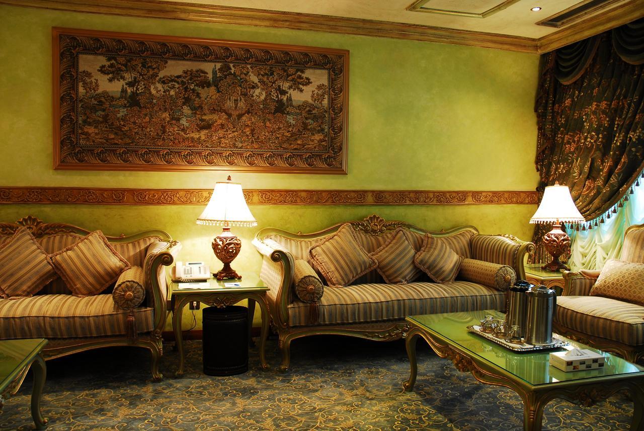 Dhahran International Hotel Exterior photo